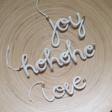 Load image into Gallery viewer, Handmade Cotton and Wire Word - hohoho
