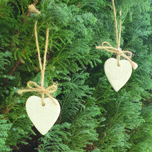 Load image into Gallery viewer, Mini Clay tree decorations. Hearts
