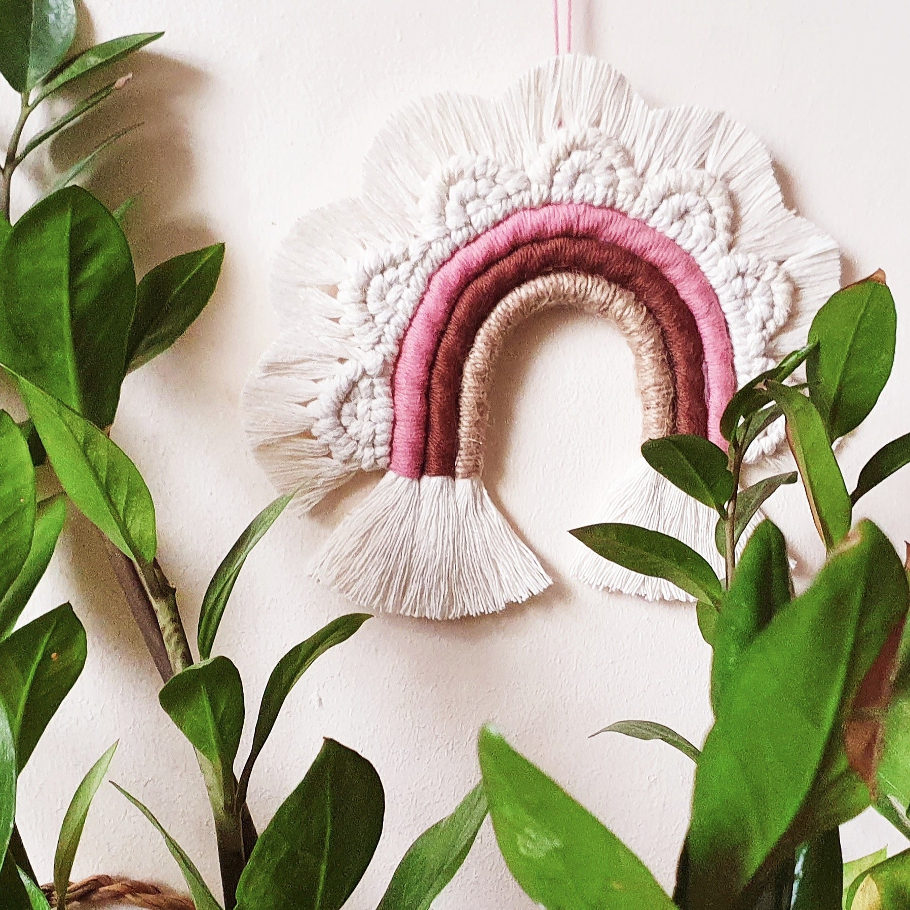 Ltd Ed. Small Macramé Rainbow with scallop frill - Pink
